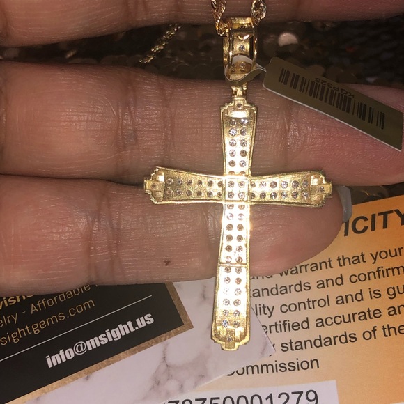 10k solid gold, real diamond cross, genuine diamond, free appraisal NOT plated! - Picture 6 of 9